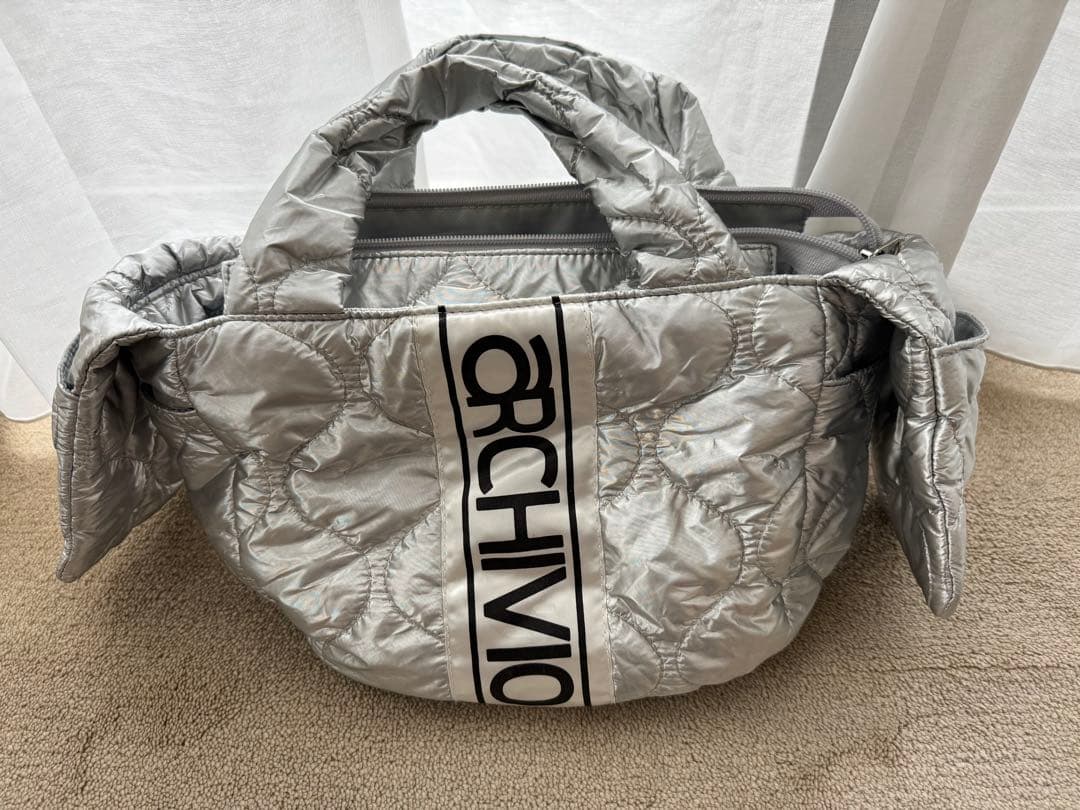 ARCHIVIO シルバー キルティングバッグ