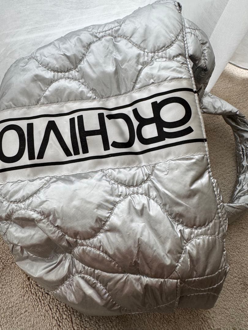 ARCHIVIO シルバー キルティングバッグ