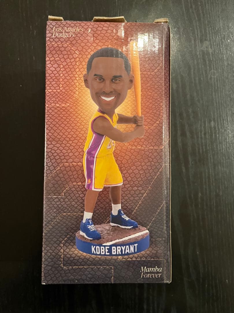 【非売品】コービー ブライアントボブルヘッド 8/8ドジャースタジアム配布未開封