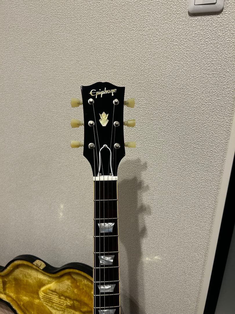 ギター Epiphone by Gibson 64 SG Maestro Vibrola
