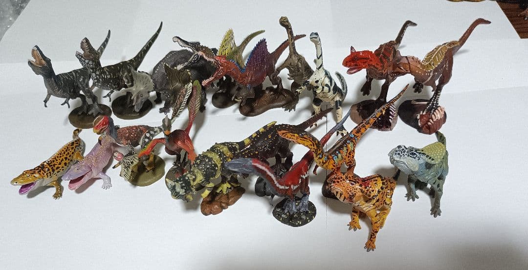 真・真・最終値下げ　恐竜フィギュアまとめ売り　チョコラザウルス　ダイノテイルズ