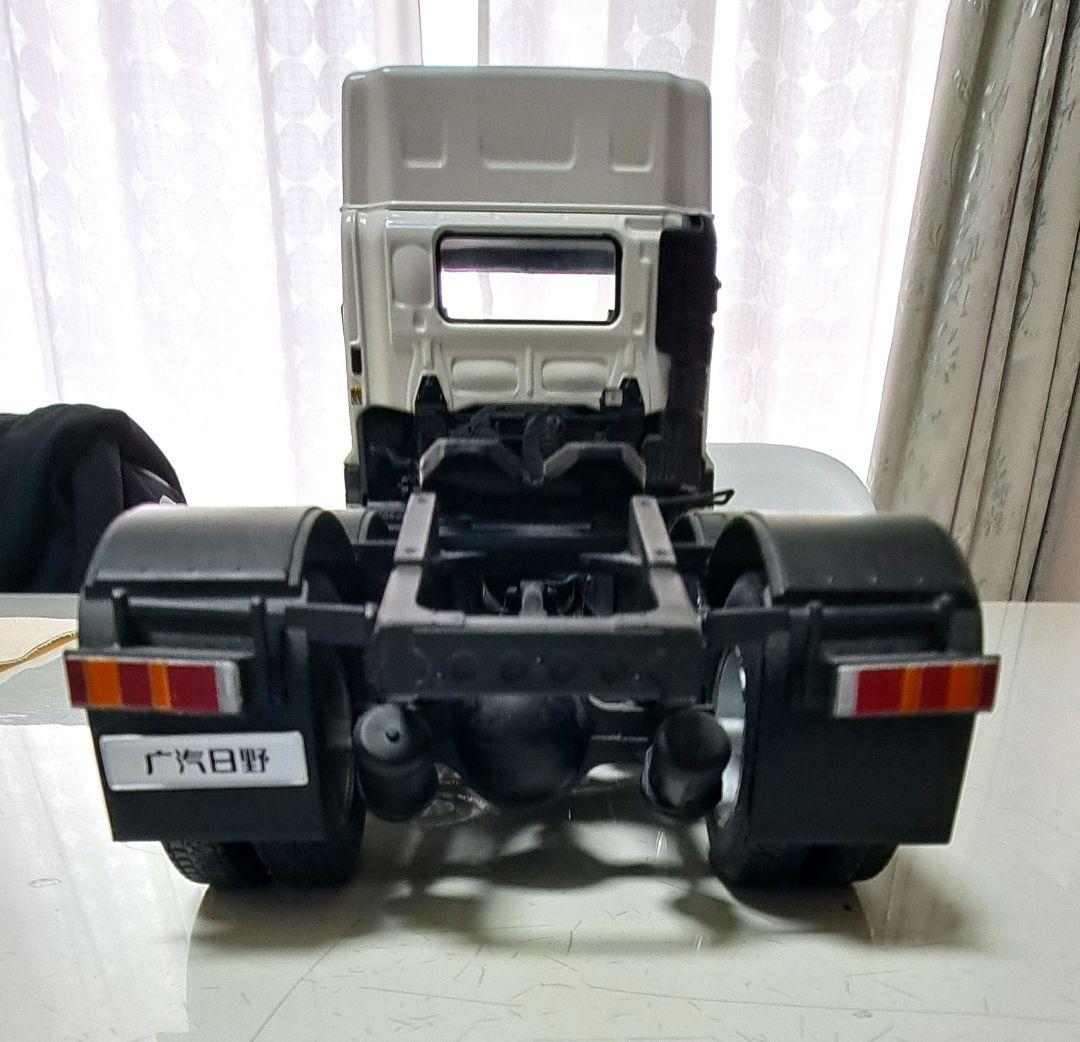 日野HINO 700系列 トラック ミニカー　24分の1スケール