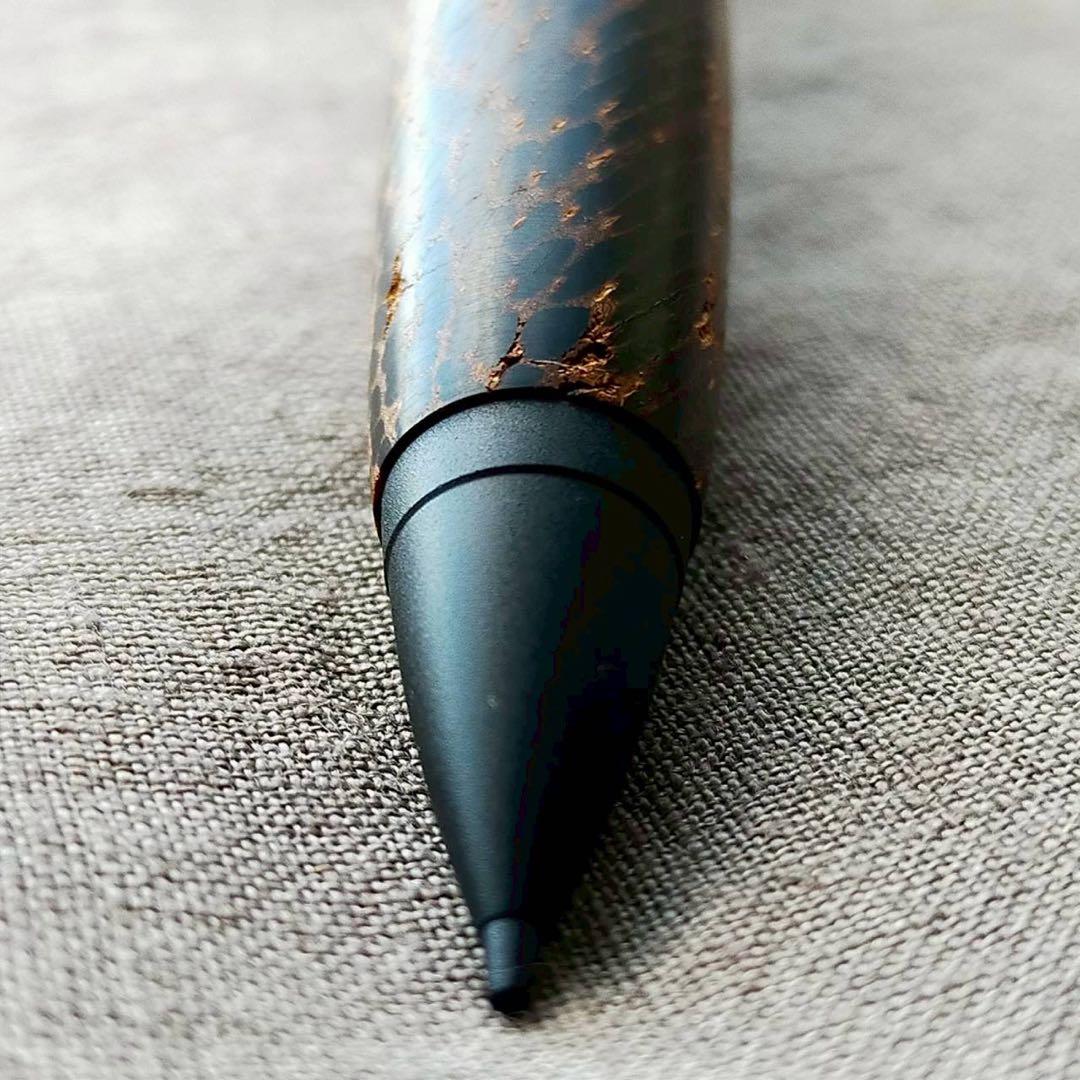 クジャクヤシ　ハンドメイド　木軸シャープペン　0.5mm　天然木　ブラック