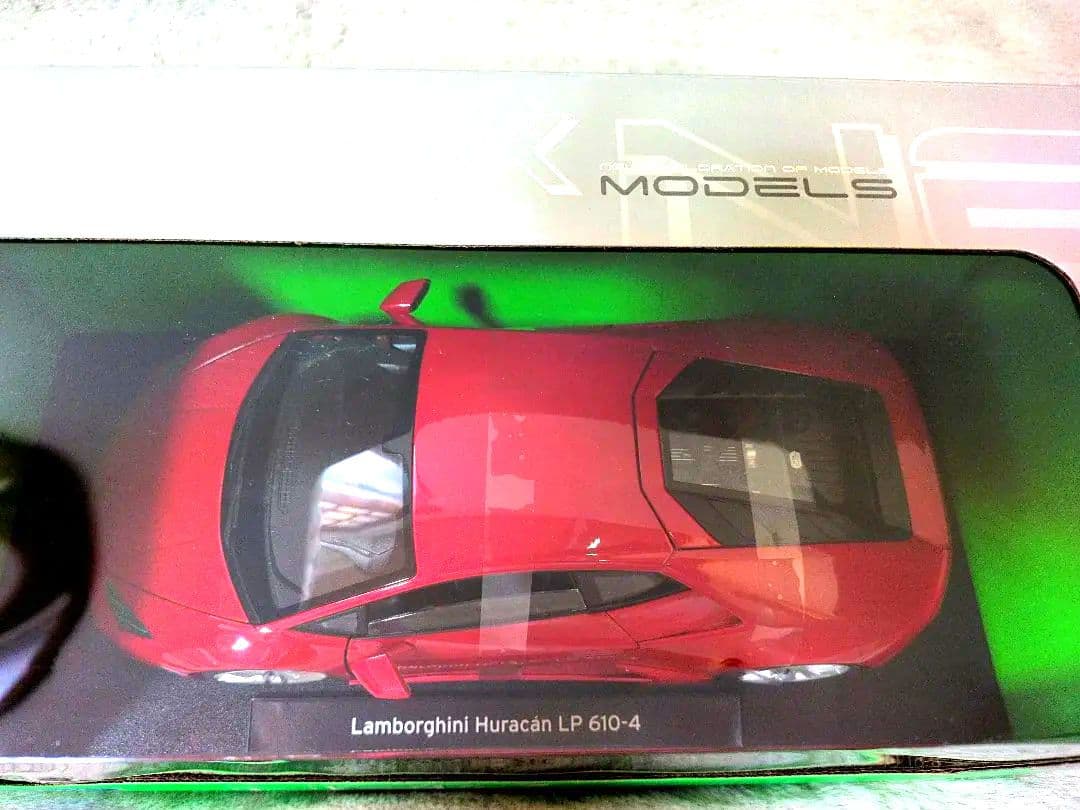 新品未開封 Welly ランボルギーニウラカン LP 610 4レッド1:18