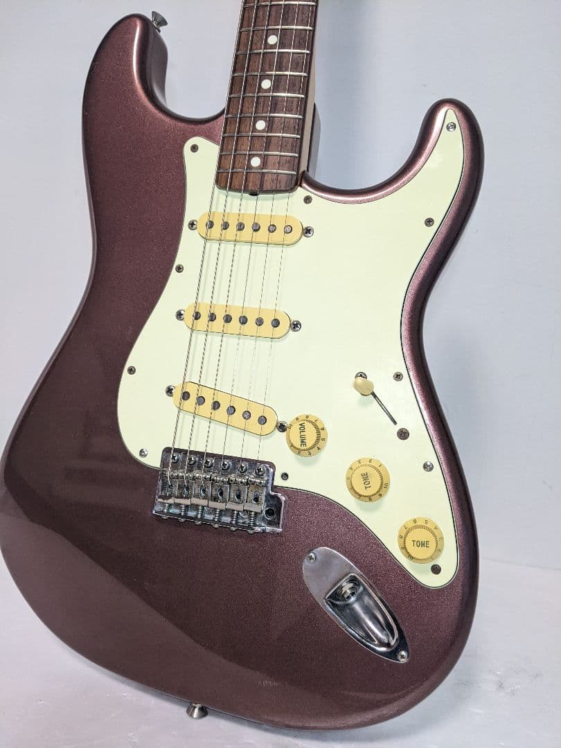 Fender Japan Burgundy Matching Head ストラト