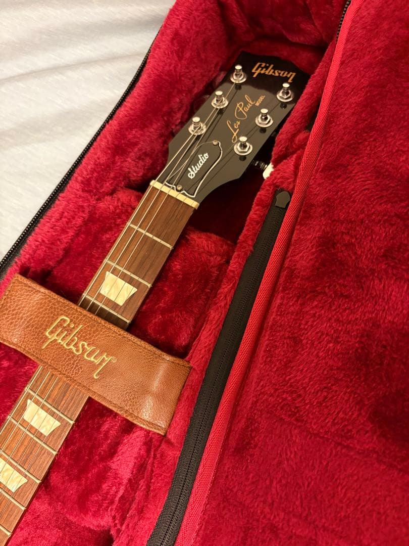 Gibson Les Paul studio ブラウン ハードケース付き