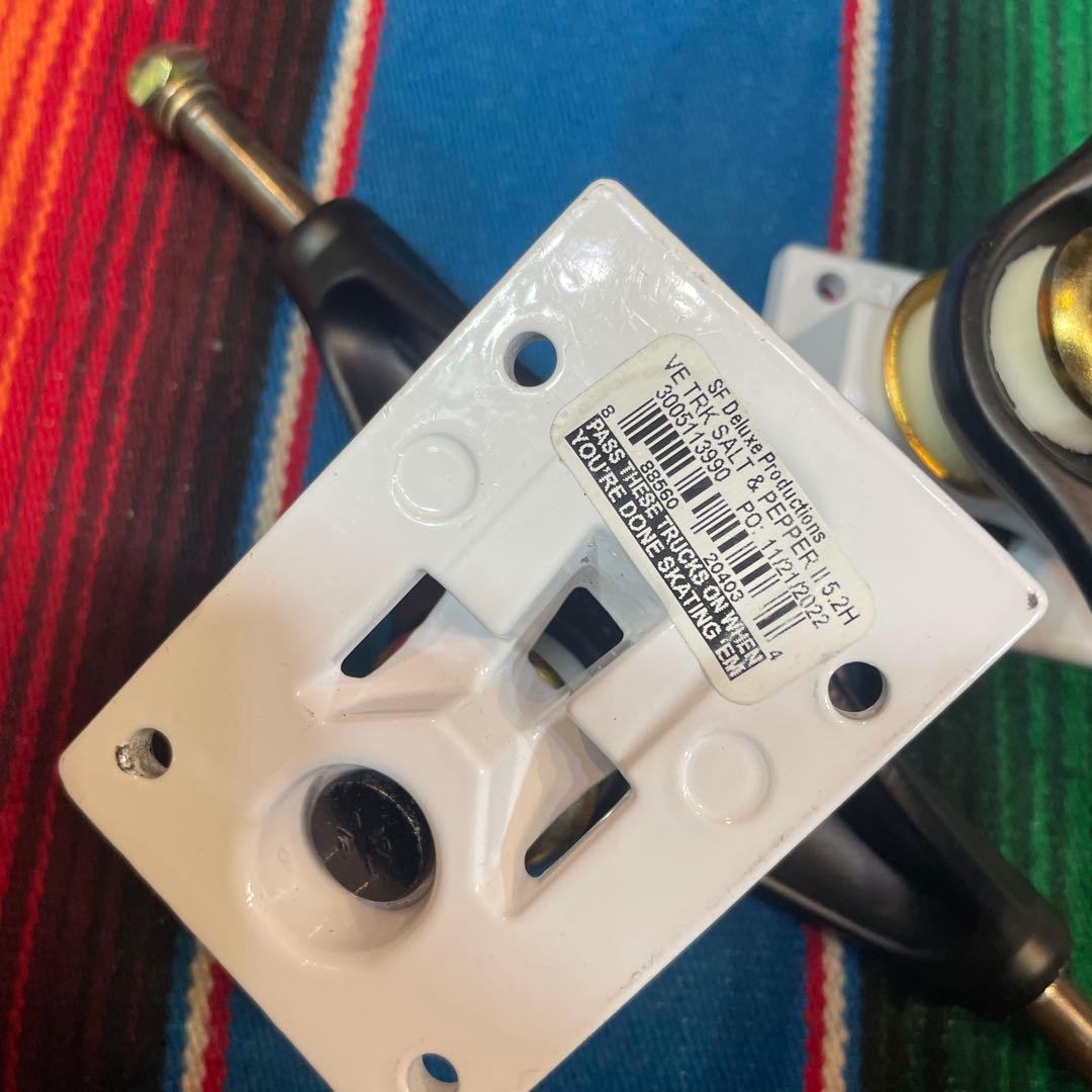 ベンチャー　Venture 5.2HI スケートボード トラック