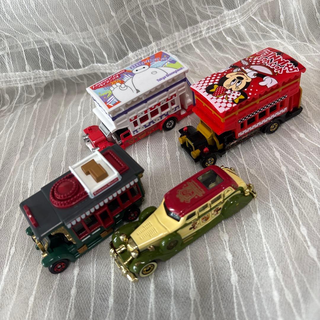 ディズニーキャラクター ミニカーセット