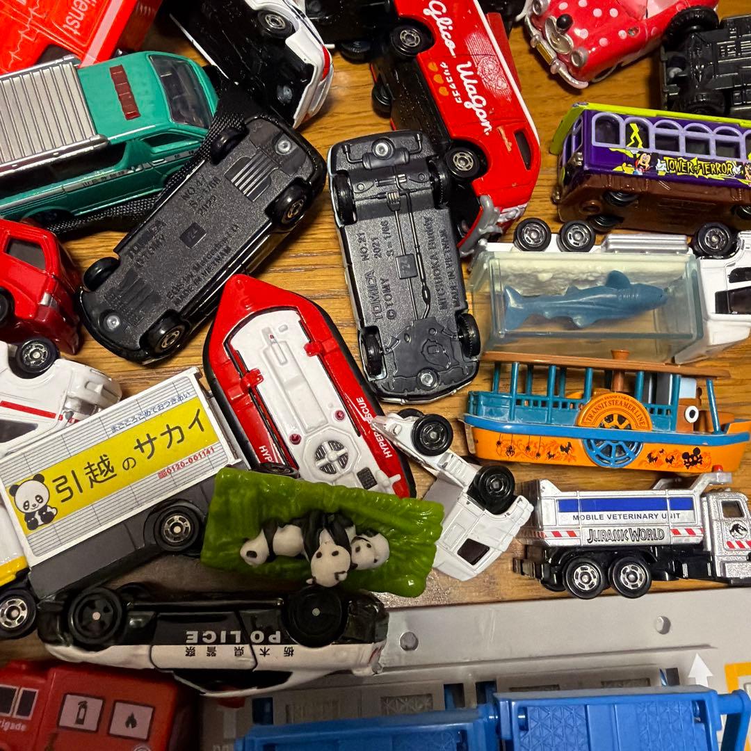 トミカ　乗り物おもちゃ　まとめ売り