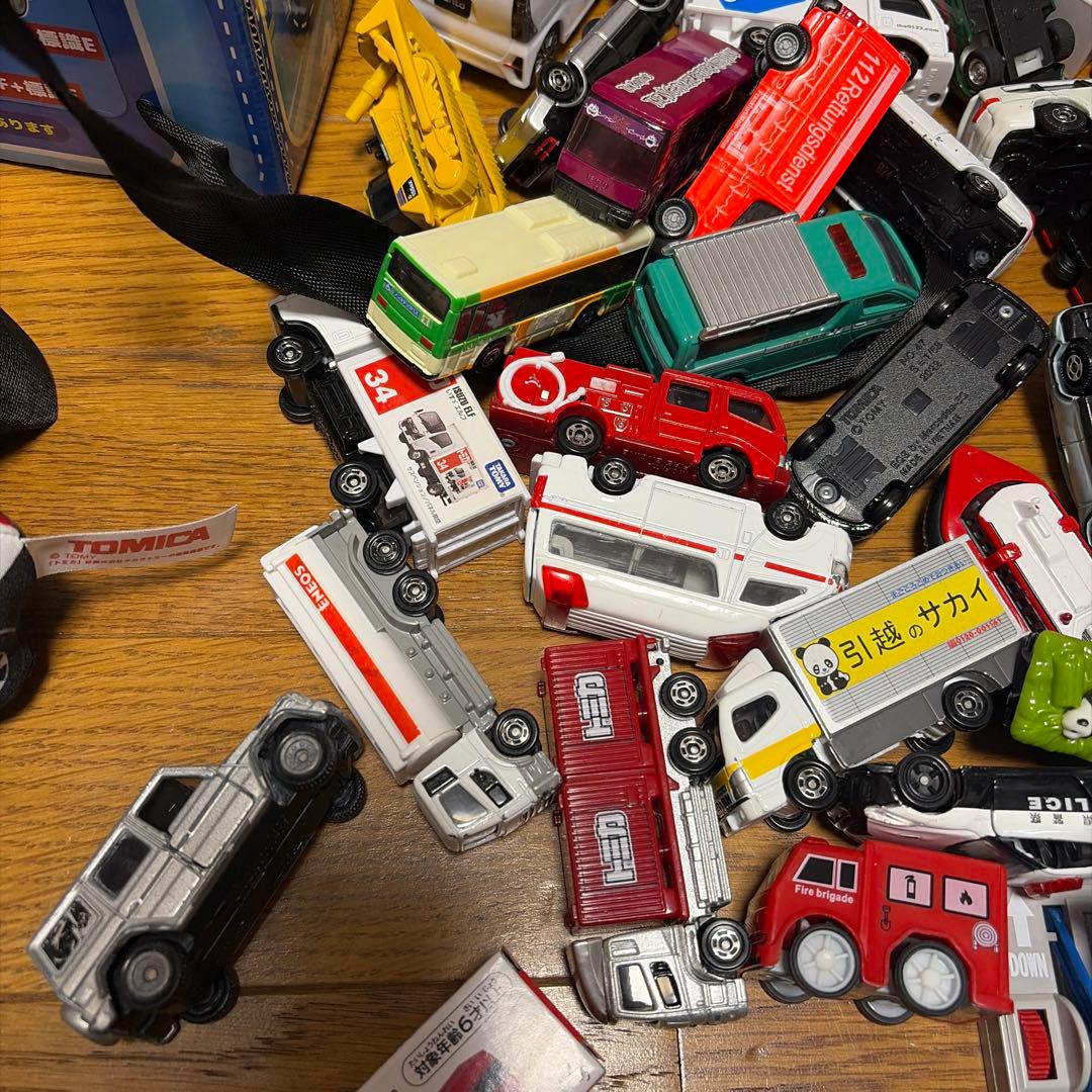 トミカ　乗り物おもちゃ　まとめ売り