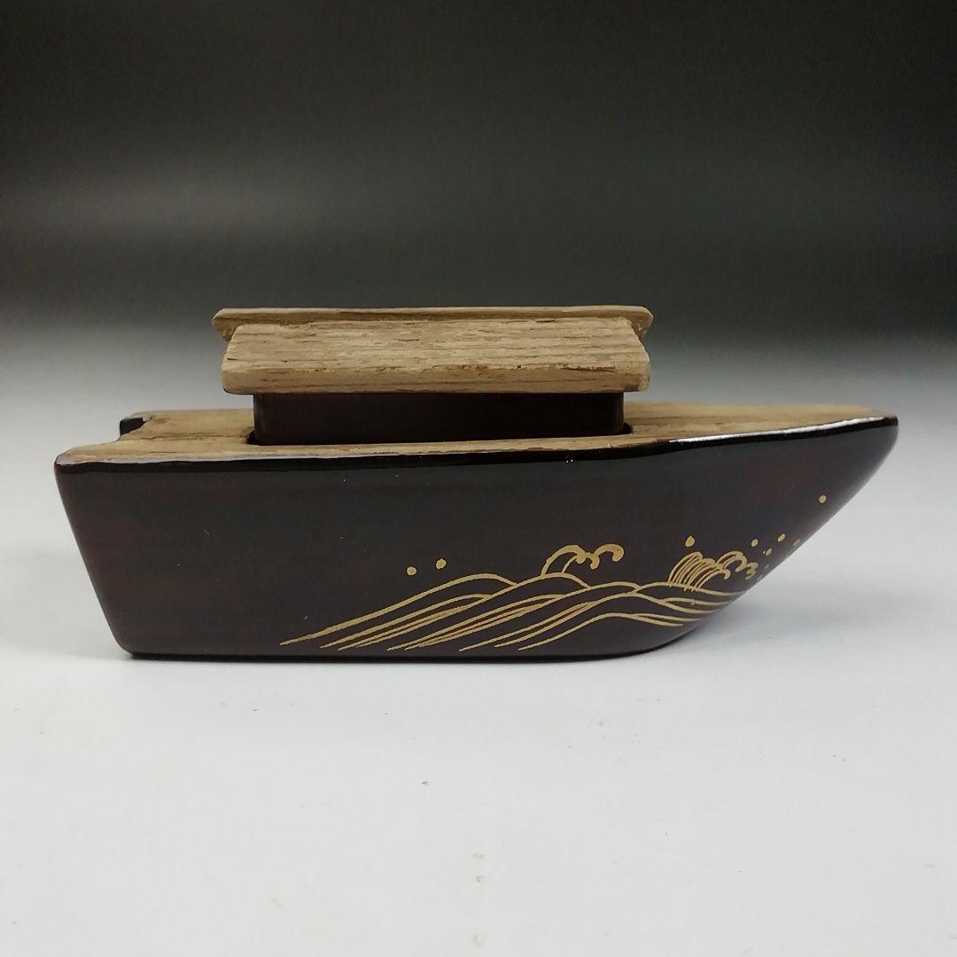 Ｗ１２８　香合　『古材屋形船香合』『指物師 誠中斎 造』『立花大亀 書付』共箱