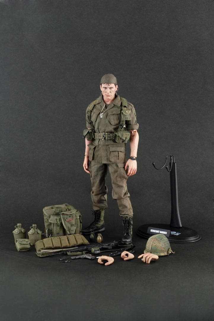 ホットトイズ　HOTTOYS　プラトーン