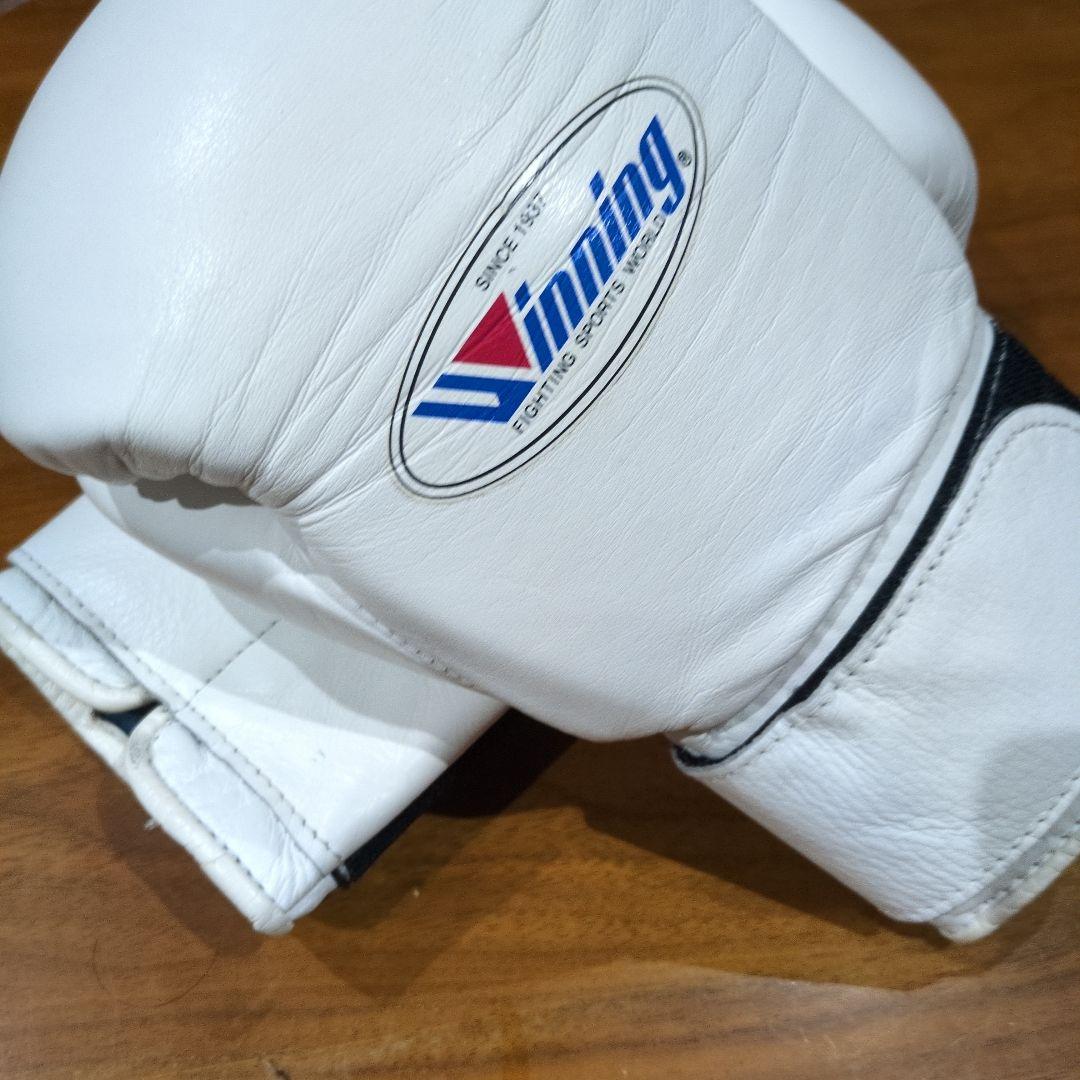 Winning ボクシンググローブ 8oz ホワイト