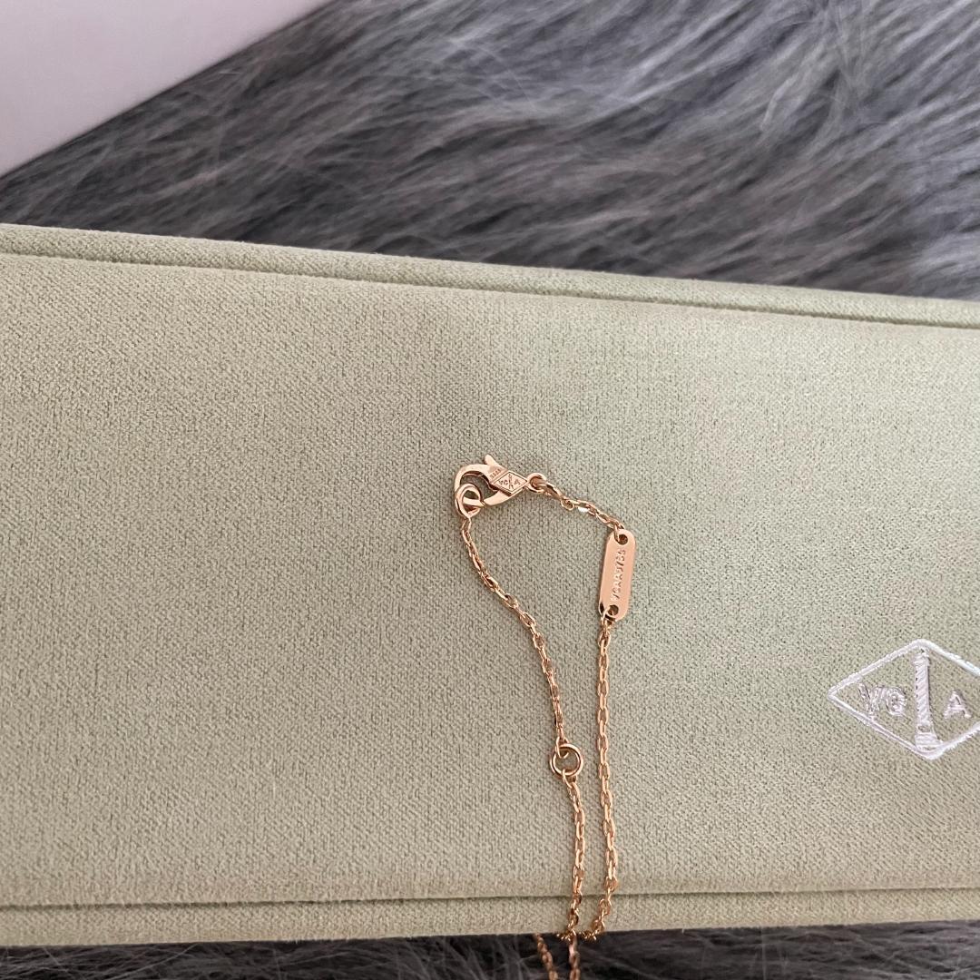 ヴィンテージ アルハンブラ ペンダントVCARA45800