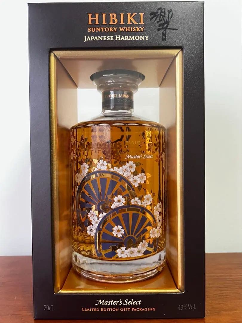 【未開封新品】響 ジャパニーズハーモニー マスターズセレクト 意匠ボトル 桜