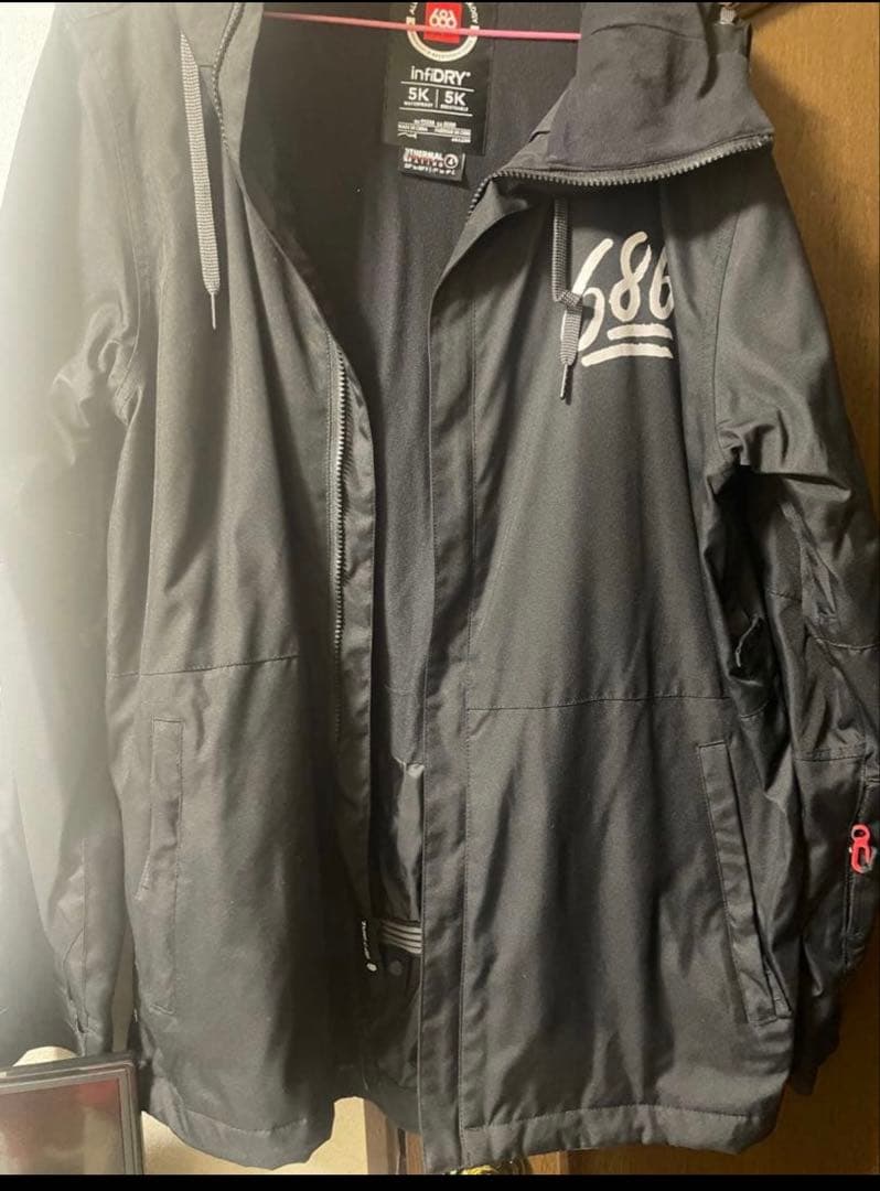 スノーボードウェア　686