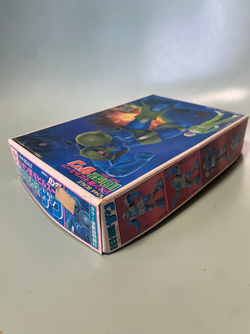 旧ザク　1/144 プラモデル バンザイマーク　未開封品