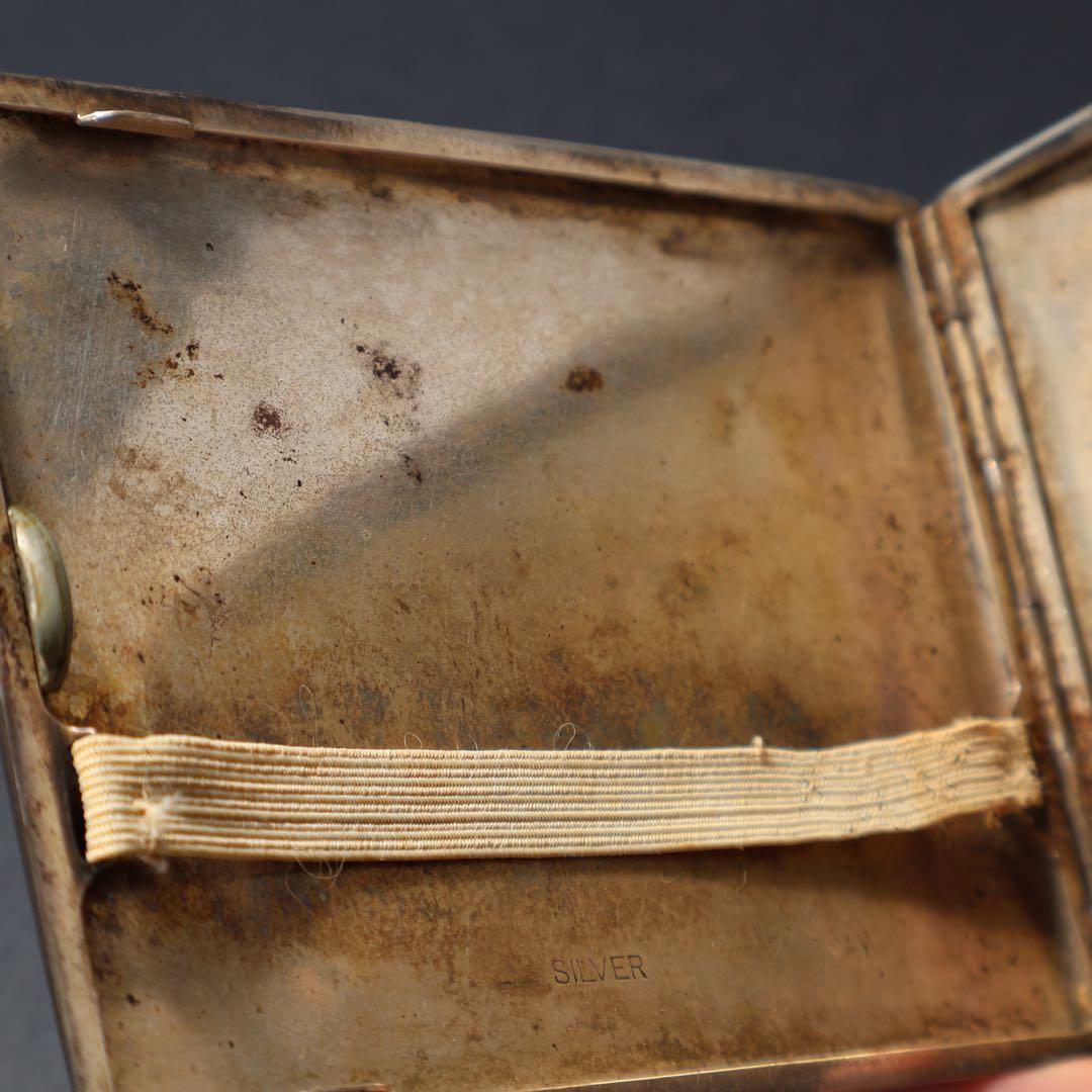 銀製シガレットケース　菊図　美正作　骨董　アンティーク　R1483K3