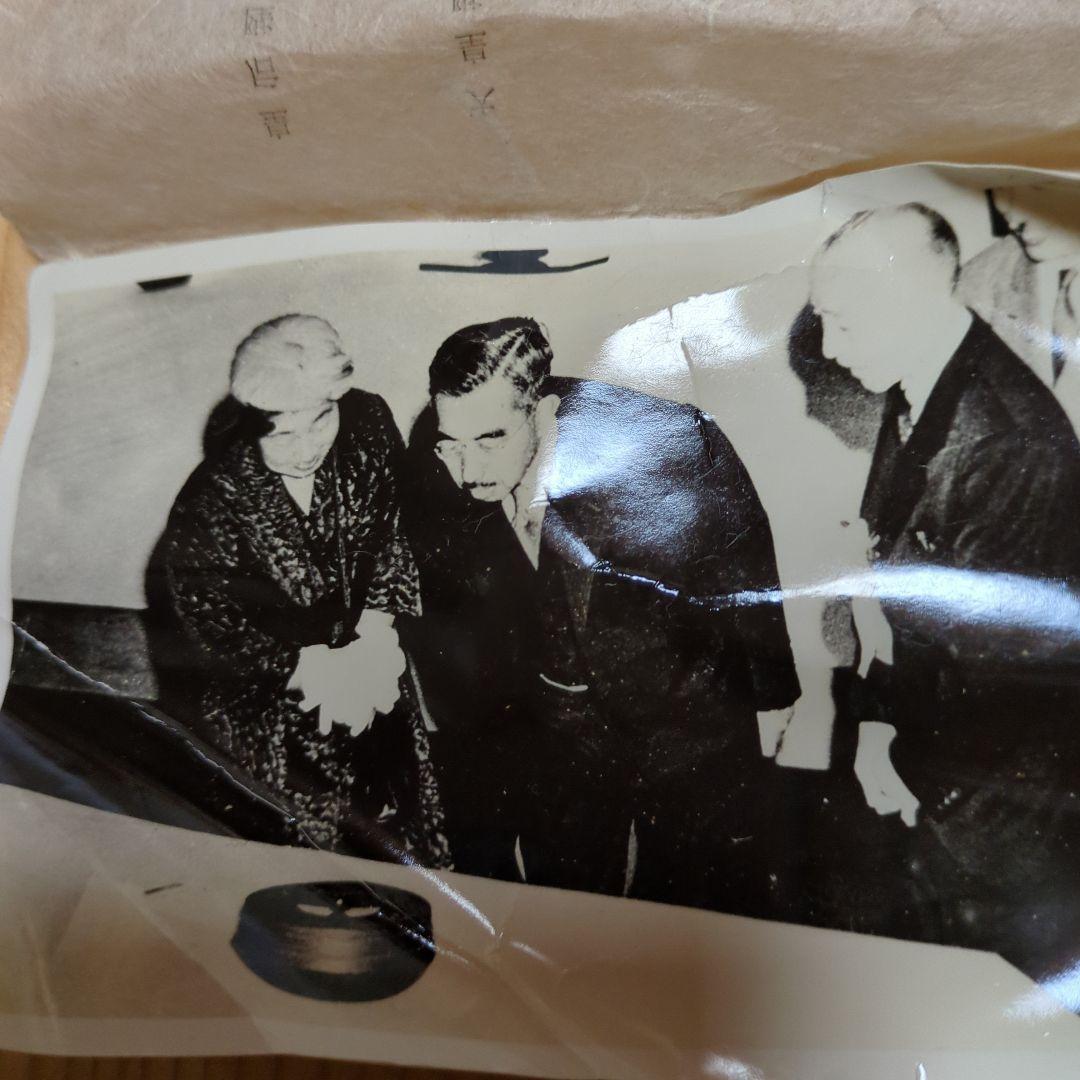 切合鬼面風炉　平丸釜添え