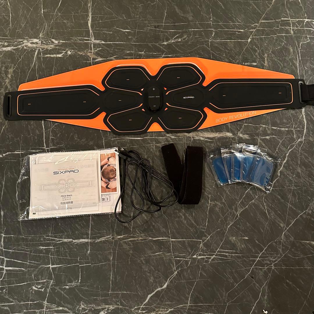 【sixpad】シックスパッド　腹筋　アブズベルト