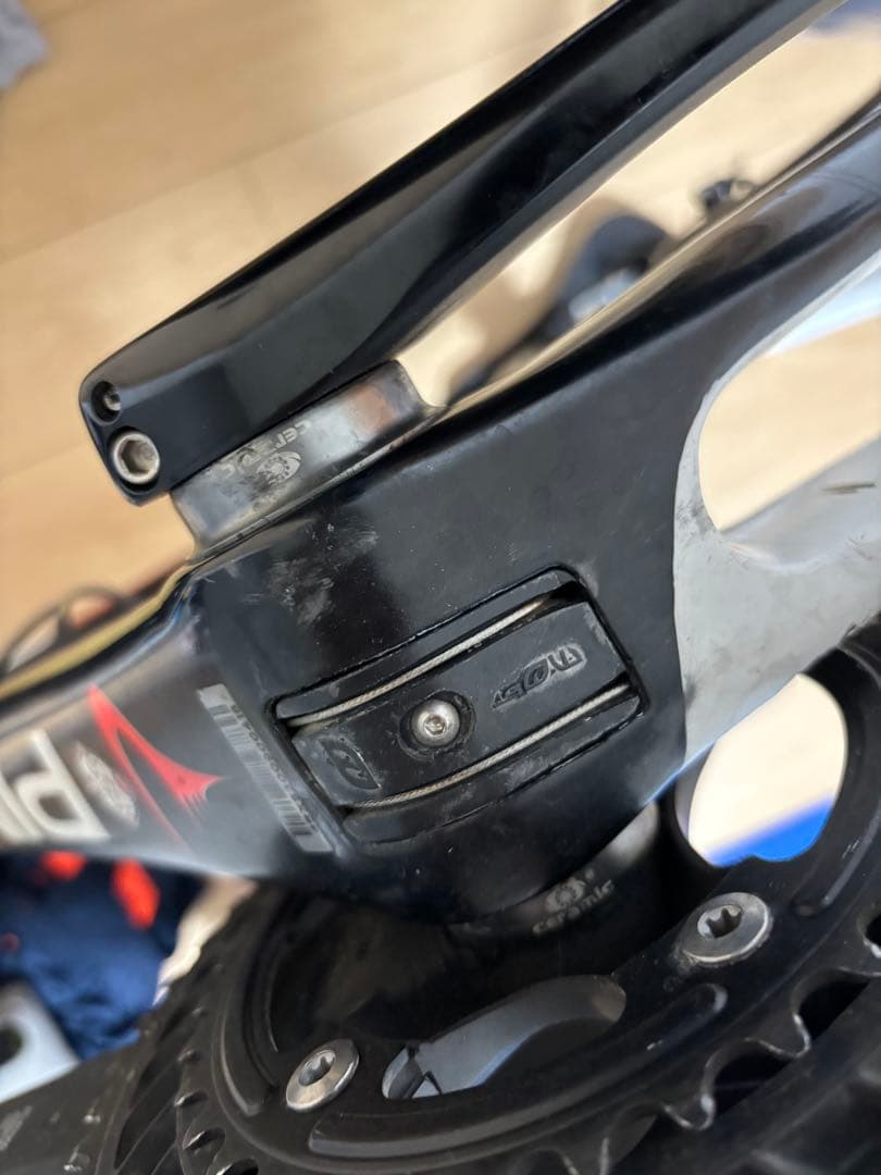 PINARELLO MARVEL 2014モデル　フルカーボン コンポセット