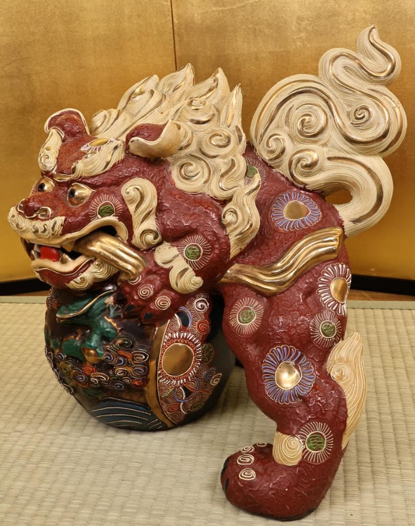 九谷焼　八幡釜　須栄義　獅子　龍玉　置物　床飾　縁起物　高さ35㎝　BK045