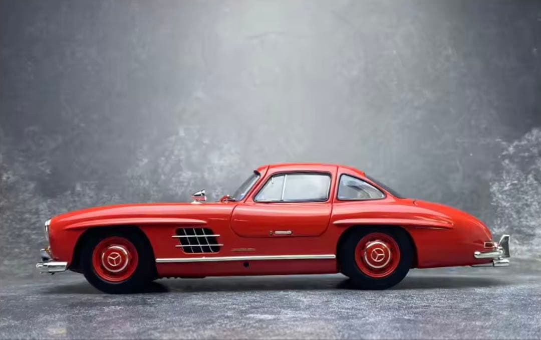 MINICHAMPS 1:18 スケール　メルセデス・ベンツ 300SL