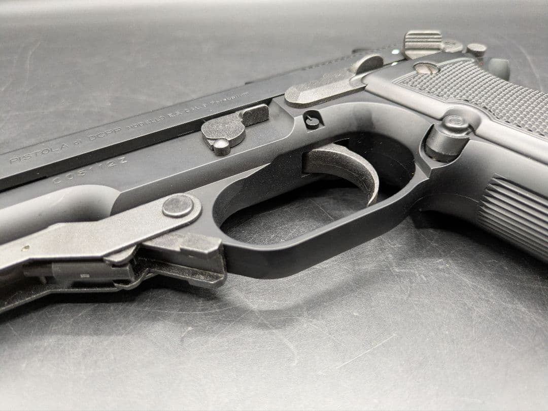 東京マルイ M93R 電動ガン バッテリー・マガジン3本付き