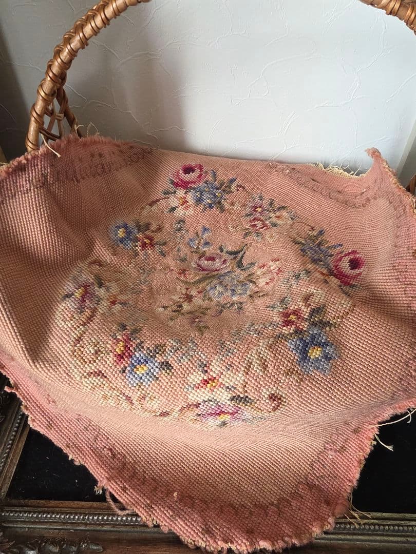 フランスアンティーク　ゴブラン風　刺繍　布