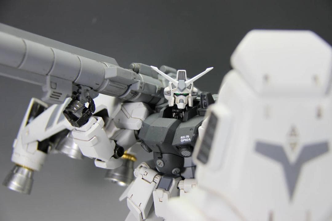 [塗装済完成品]MG 1/100RX-78GP02Aガンダム試作2号機サイサリス