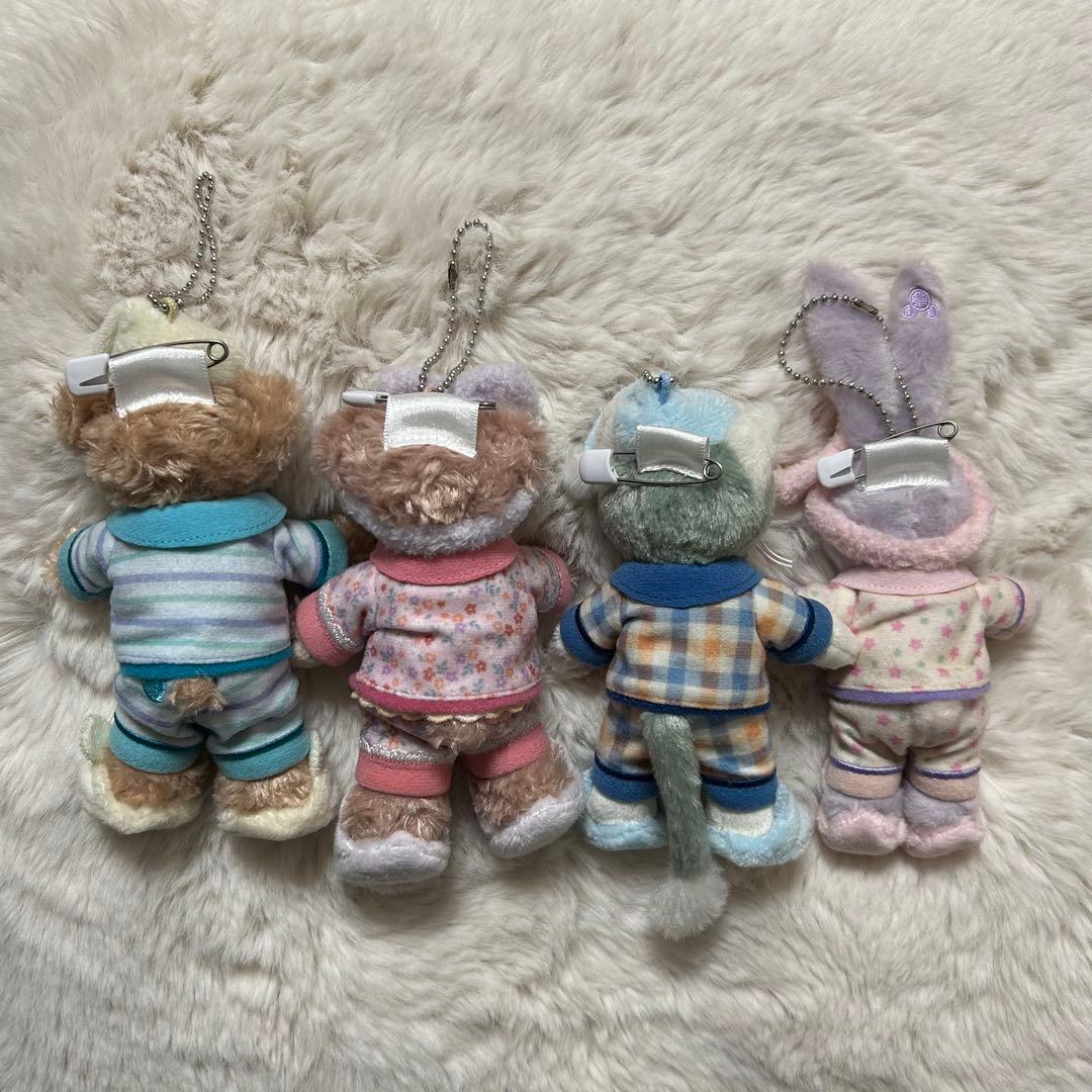 ディズニーシー　ぬいぐるみバッジ　ダッフィー&フレンズ　オータムスリープオーバー