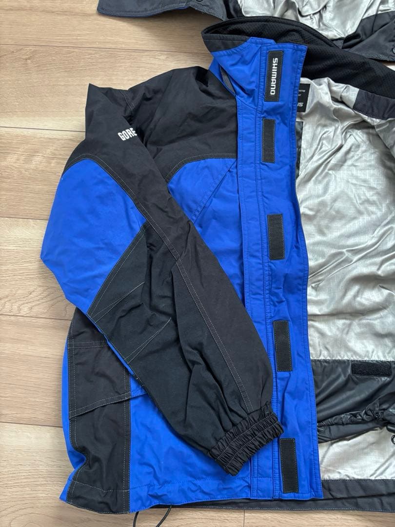 シマノ　ゴアテックス　釣り用　防寒着　プロテクティブスーツ上下セット　サイズＬ