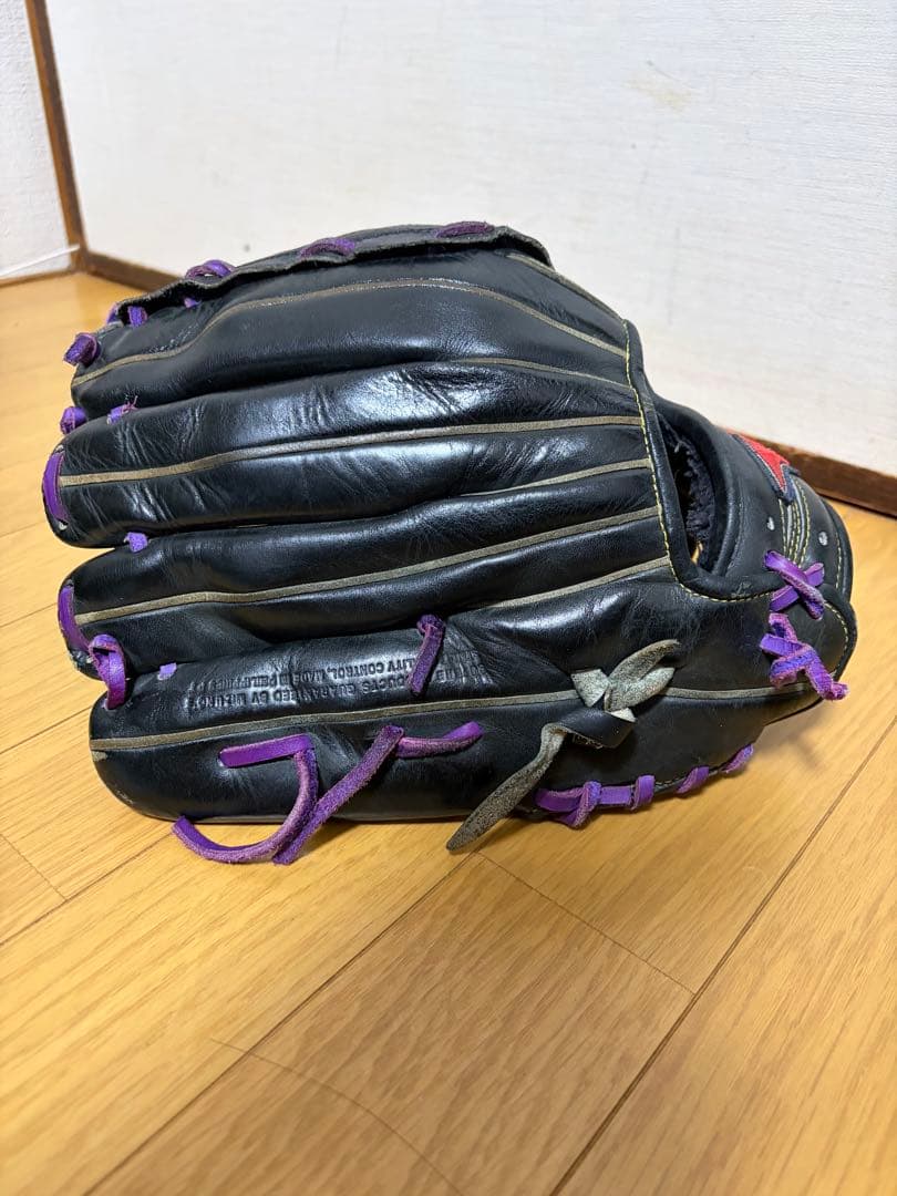 ミズノ軟式野球用グローブコユニ使用