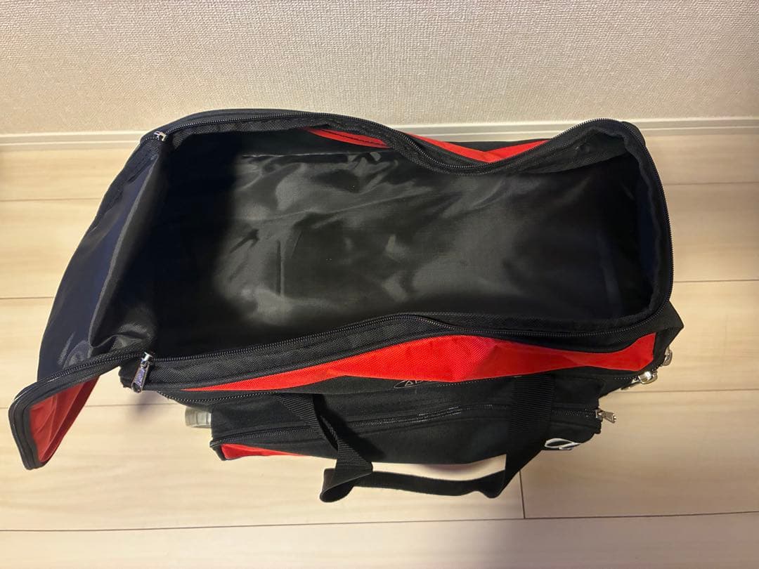 ボウリングボール、ABS バック2個入れ