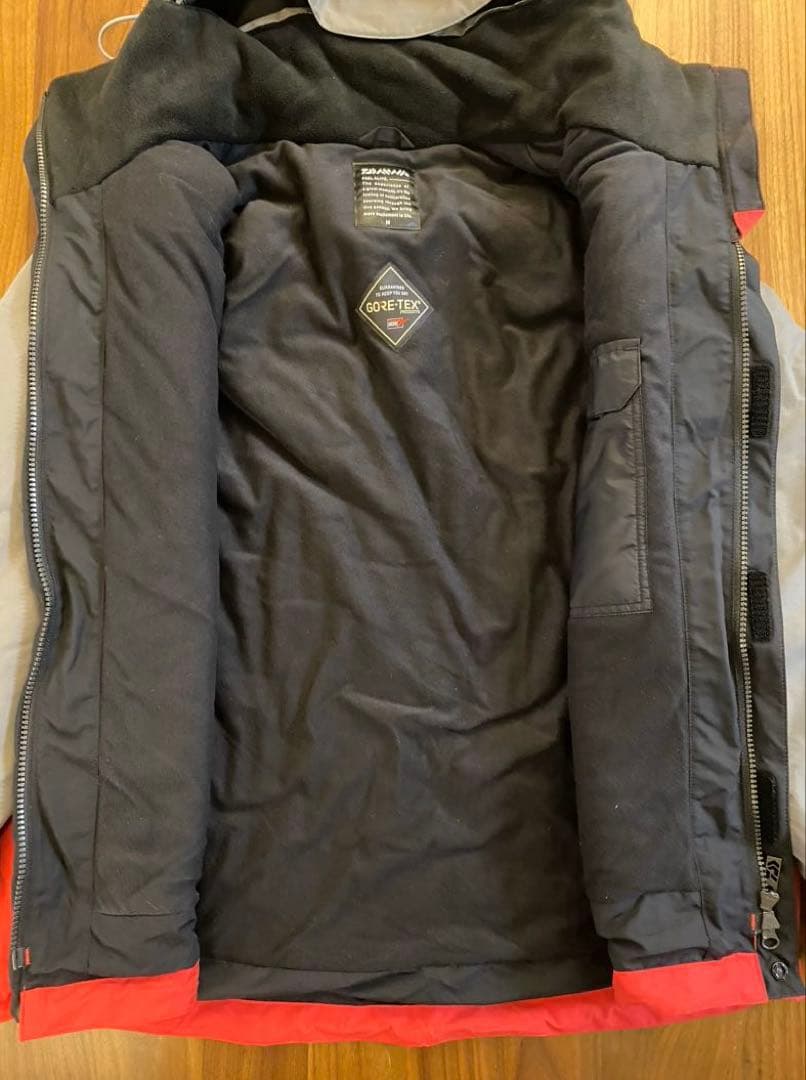 【美品】DAIWA GORE-TEX ウィンタースーツ 上下 M 防寒