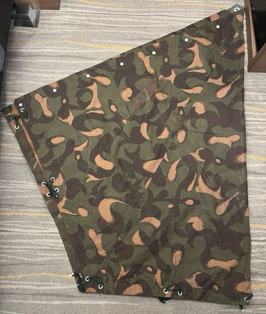 ハンガリー軍　パリパリ 軍幕　ポンチョテント　1 枚