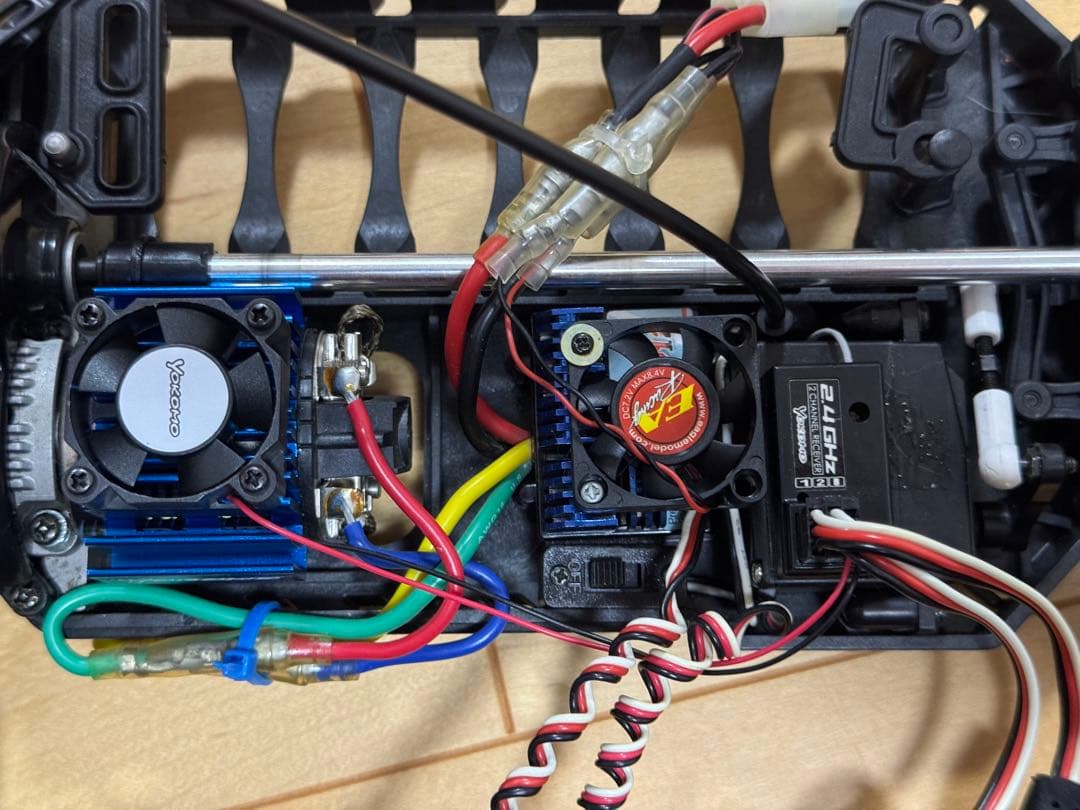 ラジコン 1/10 トヨタ 18クラウン ドリフト