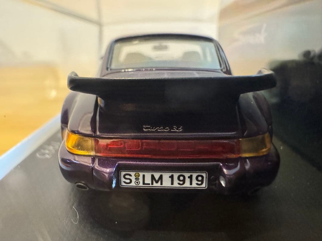 【SPARK】限定モデルPorsche 911 Turbo 3.6 1993