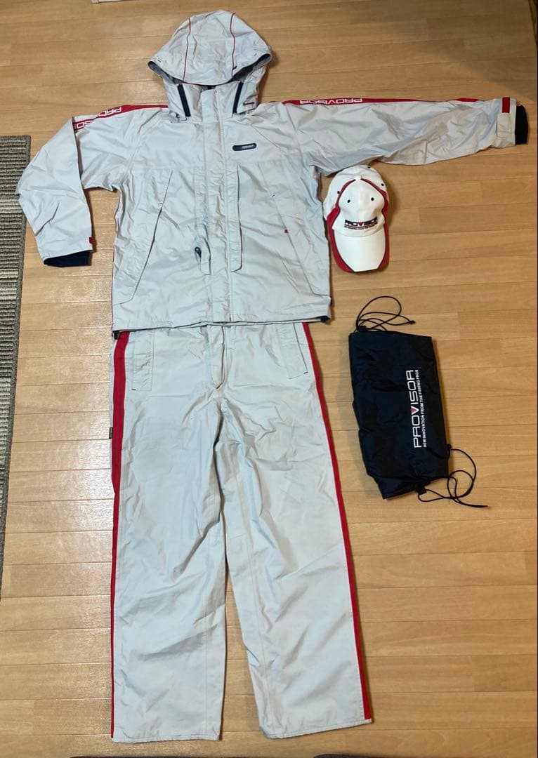 ト*ー様 ダイワプロバイザー ゴアテックス フィッシングスーツ(上下セット) キ