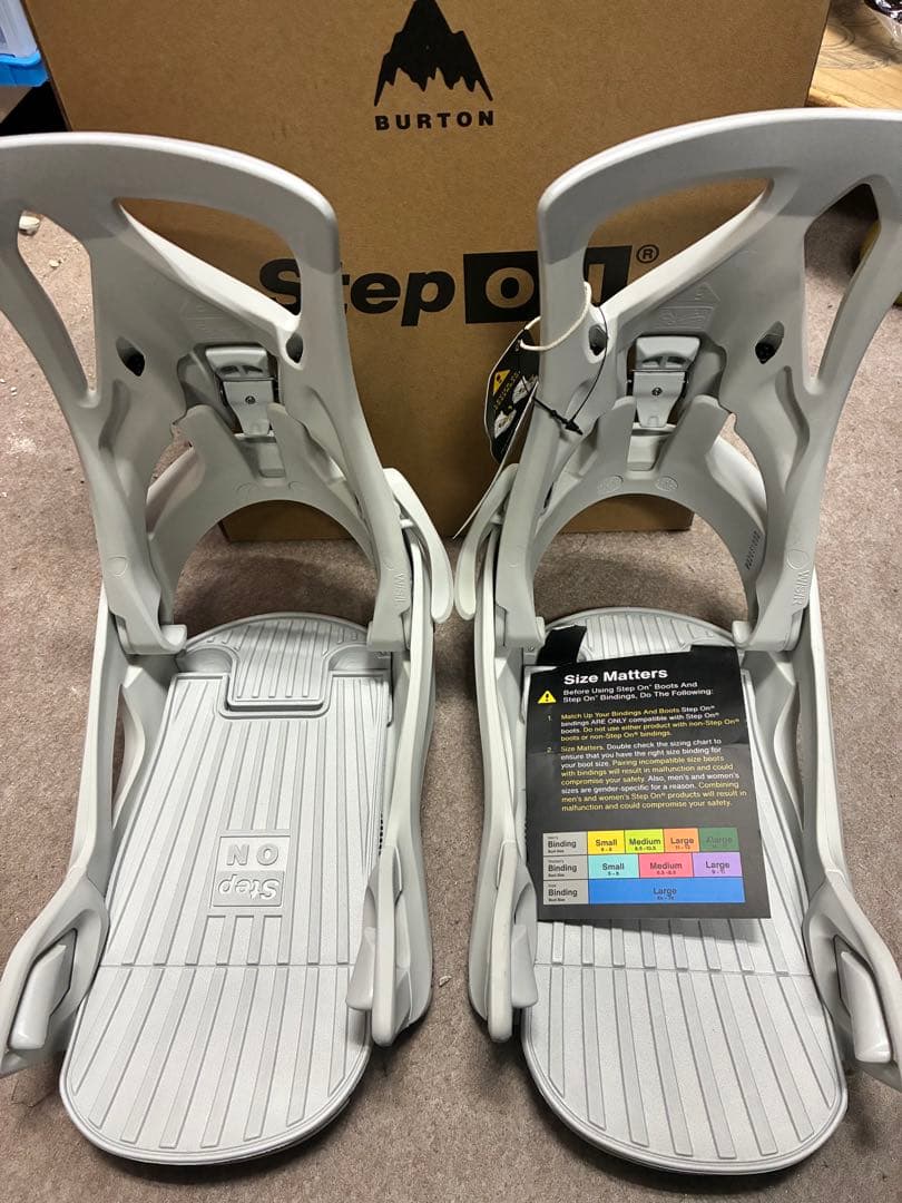 スノーボード Burton Step On Gray Cloud
