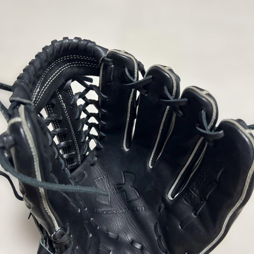 アンダーアーマー 軟式外野用グローブ