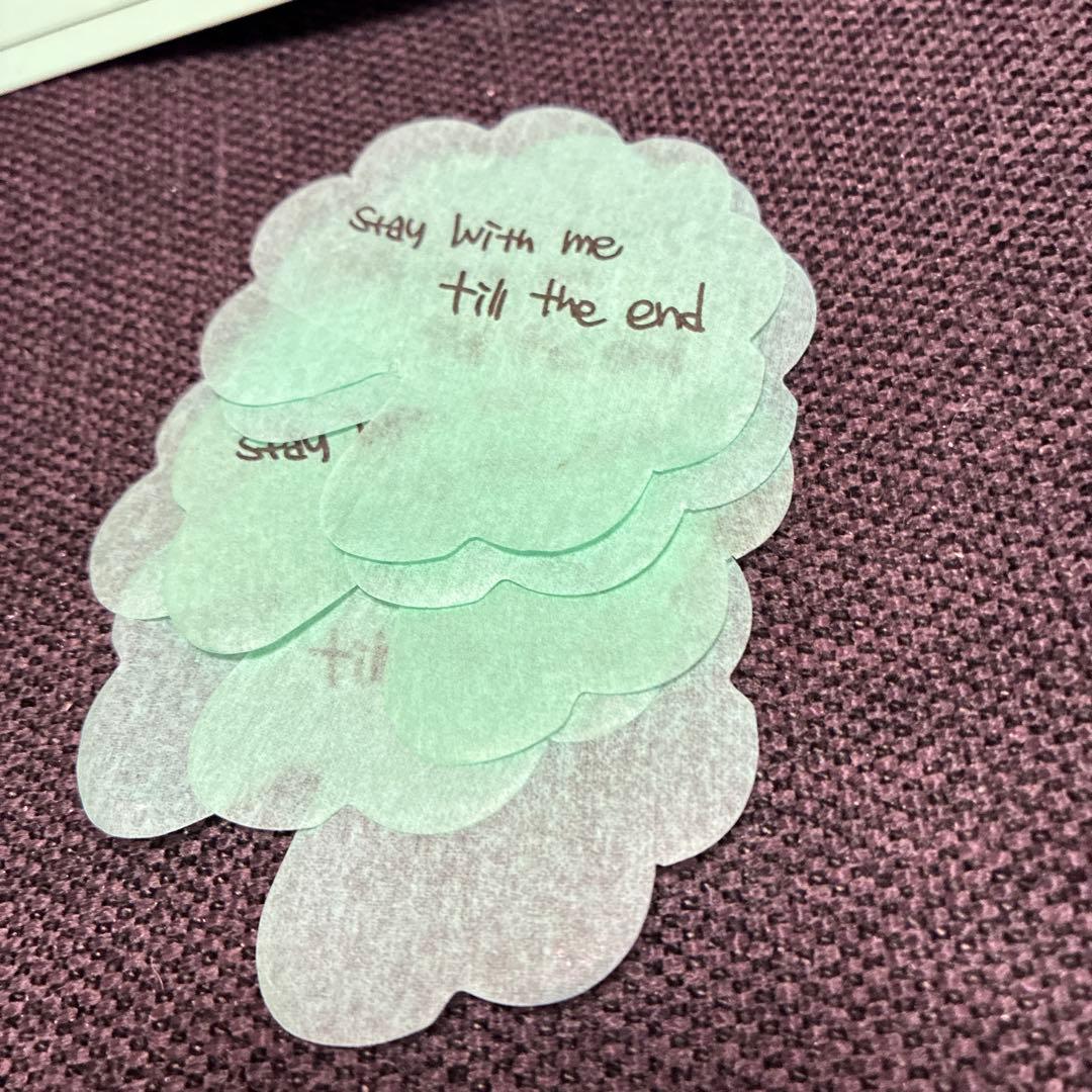 ジヨン　ファンミーティング2026横浜　紙吹雪付き6点セット