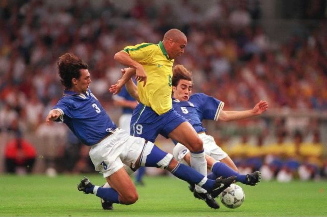 1997年ブラジル代表　ロナウド　Mサイズ