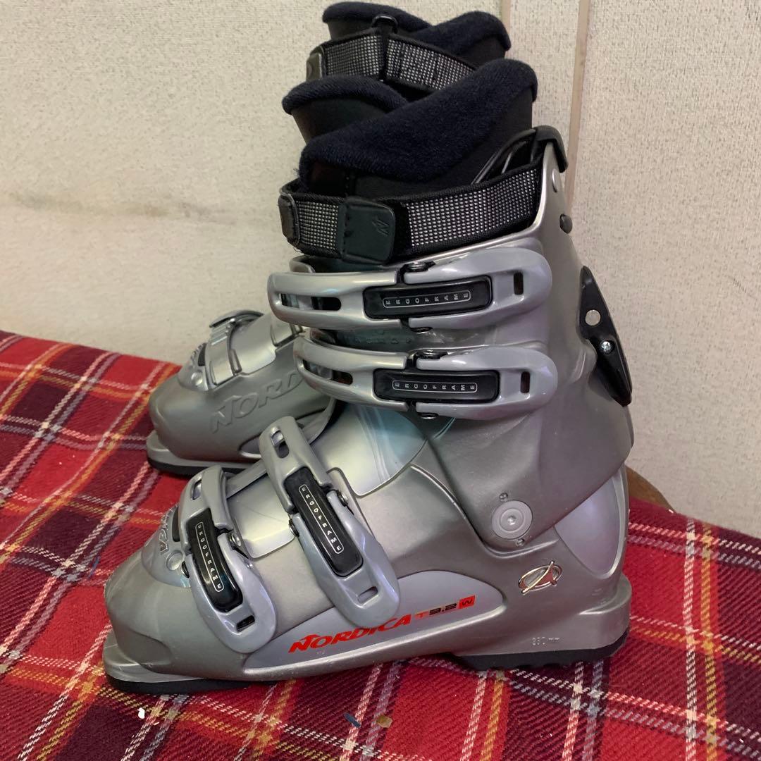 女性用スキーセットHEAD スキー板