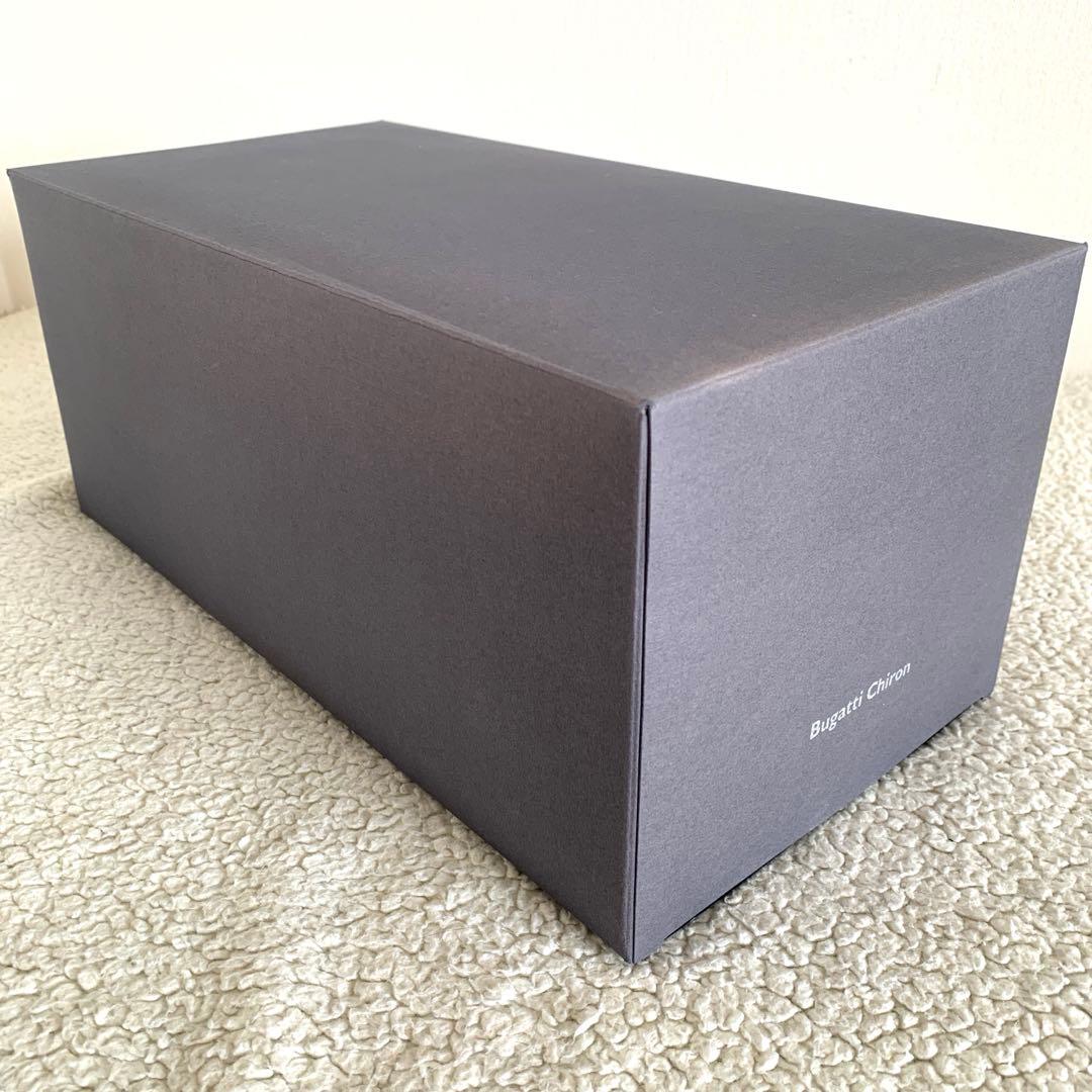 自動車 1/18 AUTOart Bugatti Chiron 2017 70991