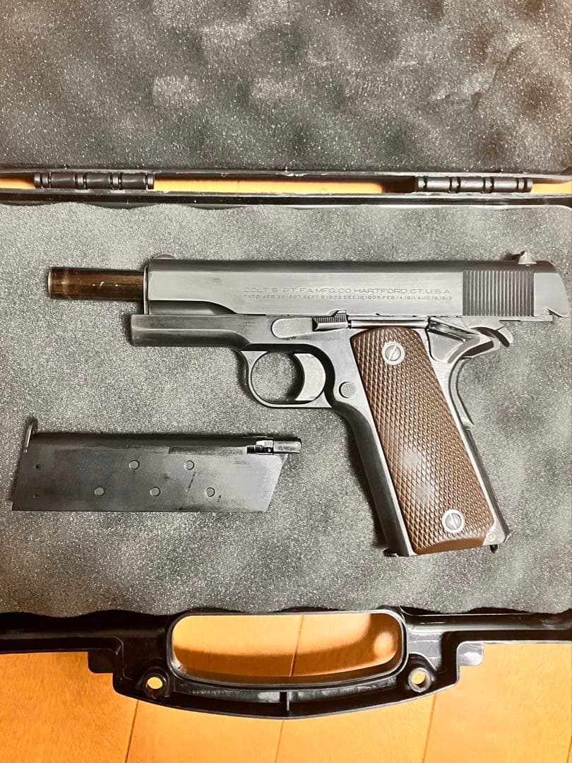 期間限定大幅値下げ！WAコルトガバメントゲッタウェイビンテージ予備マガジン付き