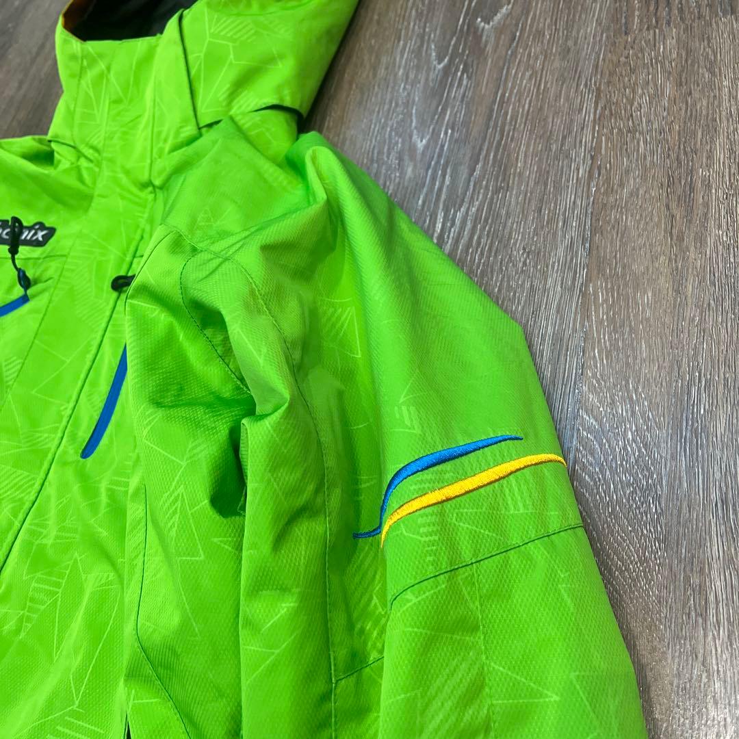 大幅お値下げしました　フェニックス 男の子セットアップ　スキーウェア　160