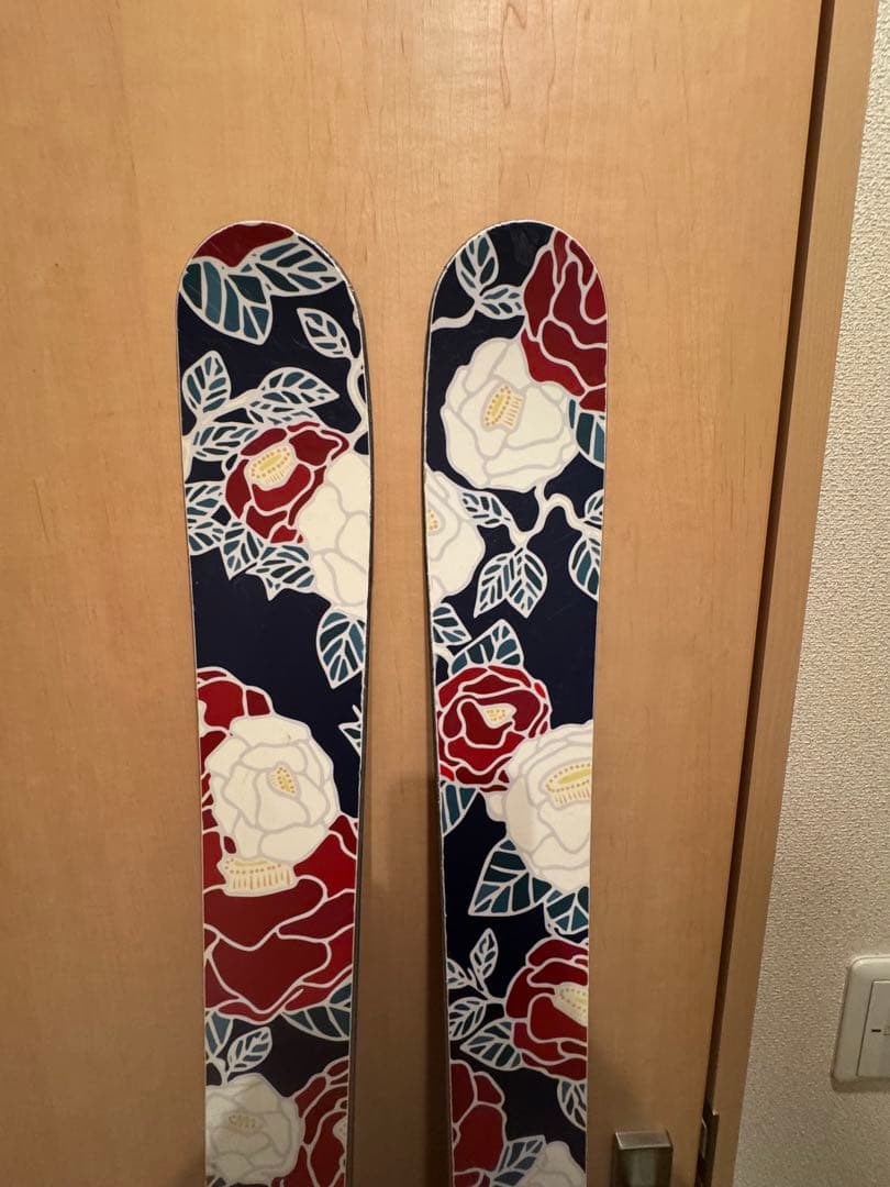 wapan つばき　ハ　　（ビンはmarker SQUIRE）