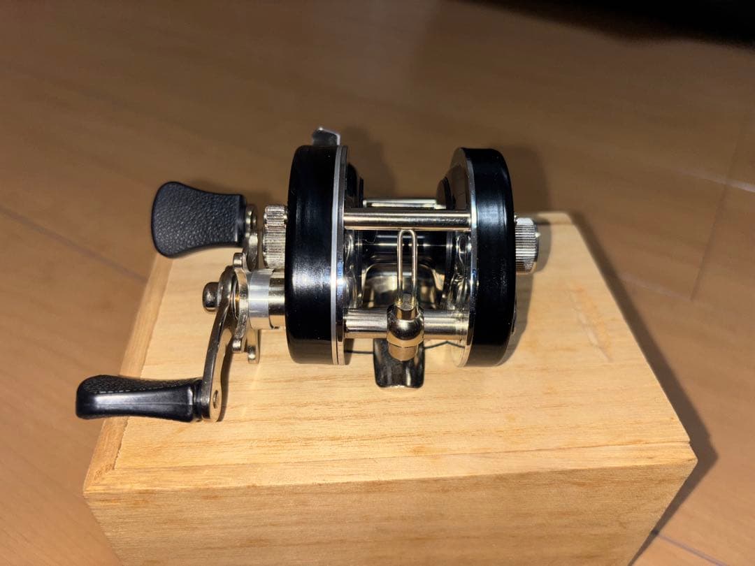 ロベルソン マーベリック 3600　ブラック ／ 五十鈴工業