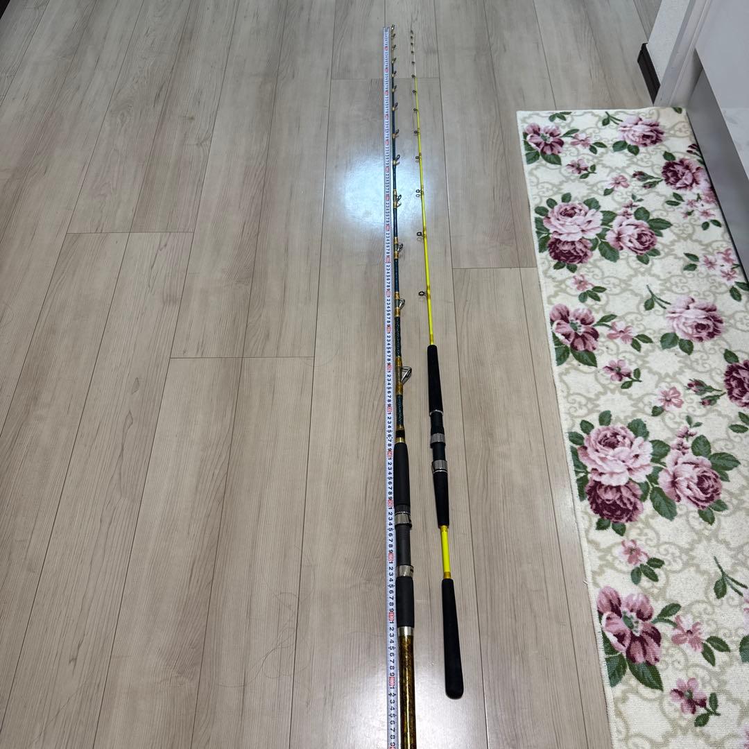 2本セド-グラスファイバー船竿 青・黄 約101cm